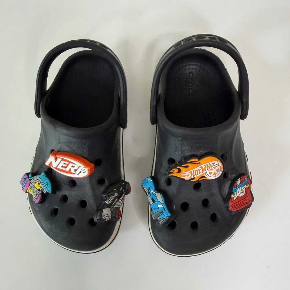CROCS good preowned